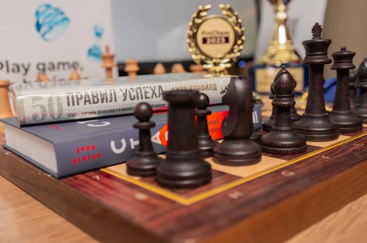 Нон-фикшн издательство Бомбора