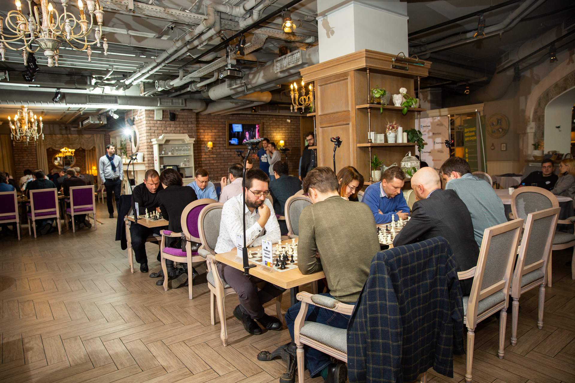 Финансисты сыграли  в шахматы на турнире FinChess